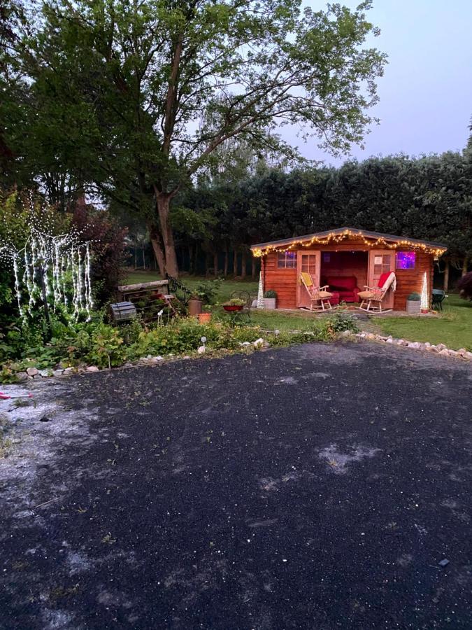 Le Chateau De Frankie Spas-Saunas Grand-Reng Exterior foto