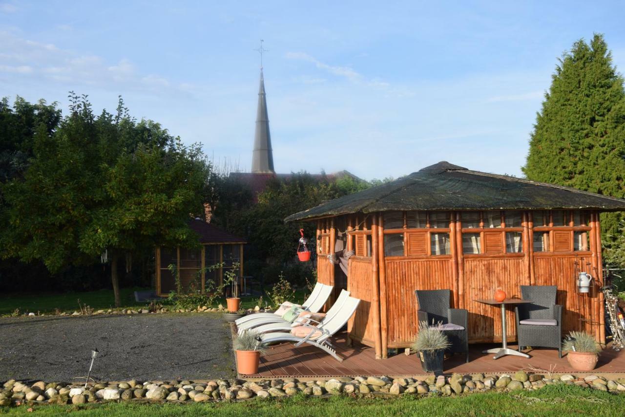 Le Chateau De Frankie Spas-Saunas Grand-Reng Exterior foto